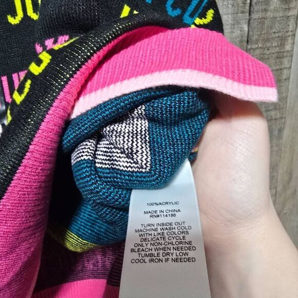 Juicy Couture Spellout Logo Rainbow Colors Sweater Size Medium NWOT - Picture 6 of 6